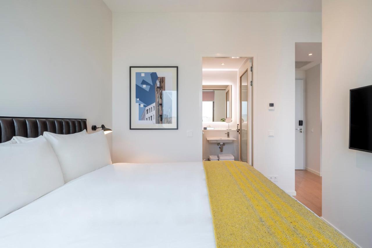 One-Bedroom Apartment,1007484772:JPEG
