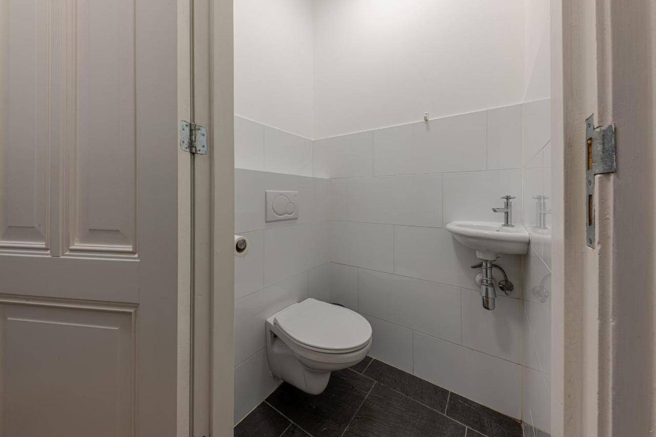 Two-Bedroom Apartment,1070518327:JPEG