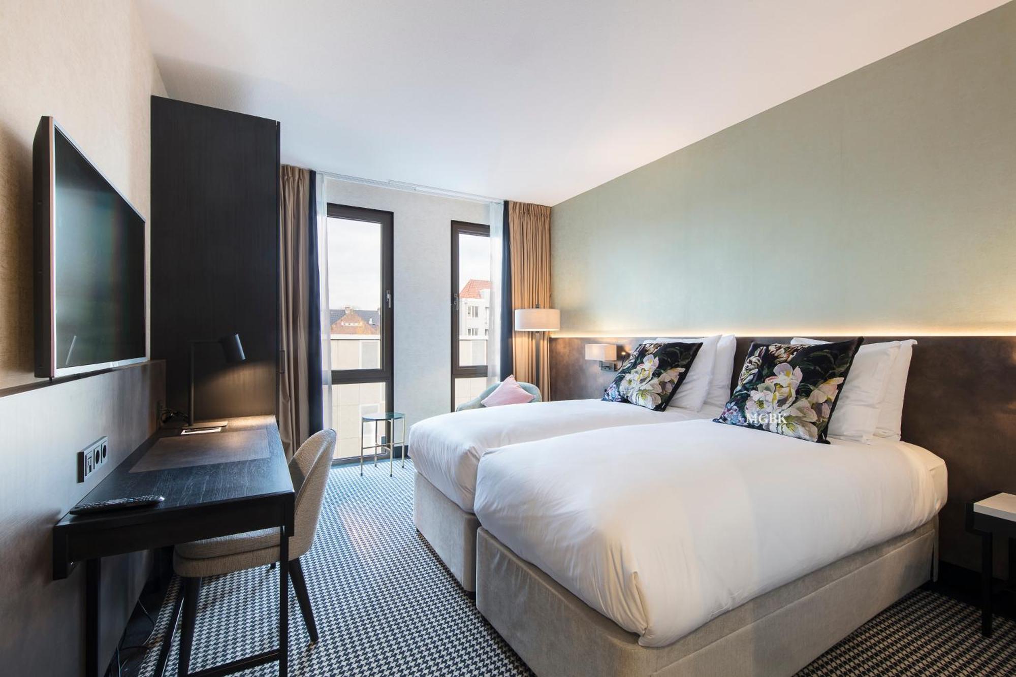 Twin Room Canal View,1619203892:JPEG