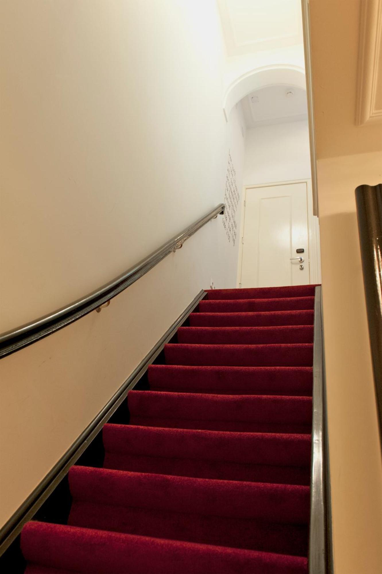 Family Room Private Bathroom