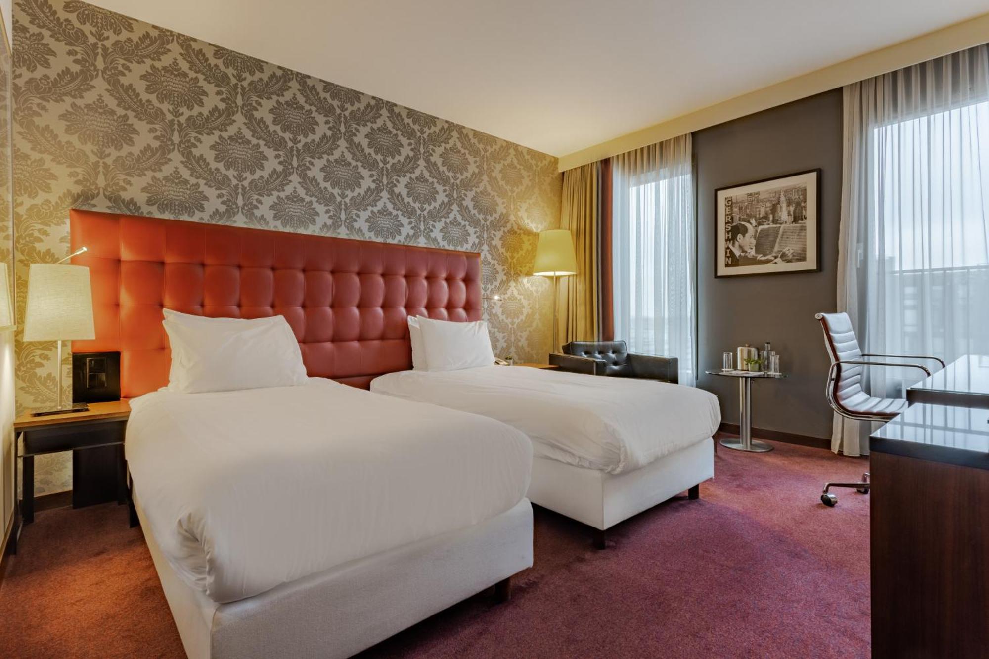 Standard Room,1517483701:JPEG