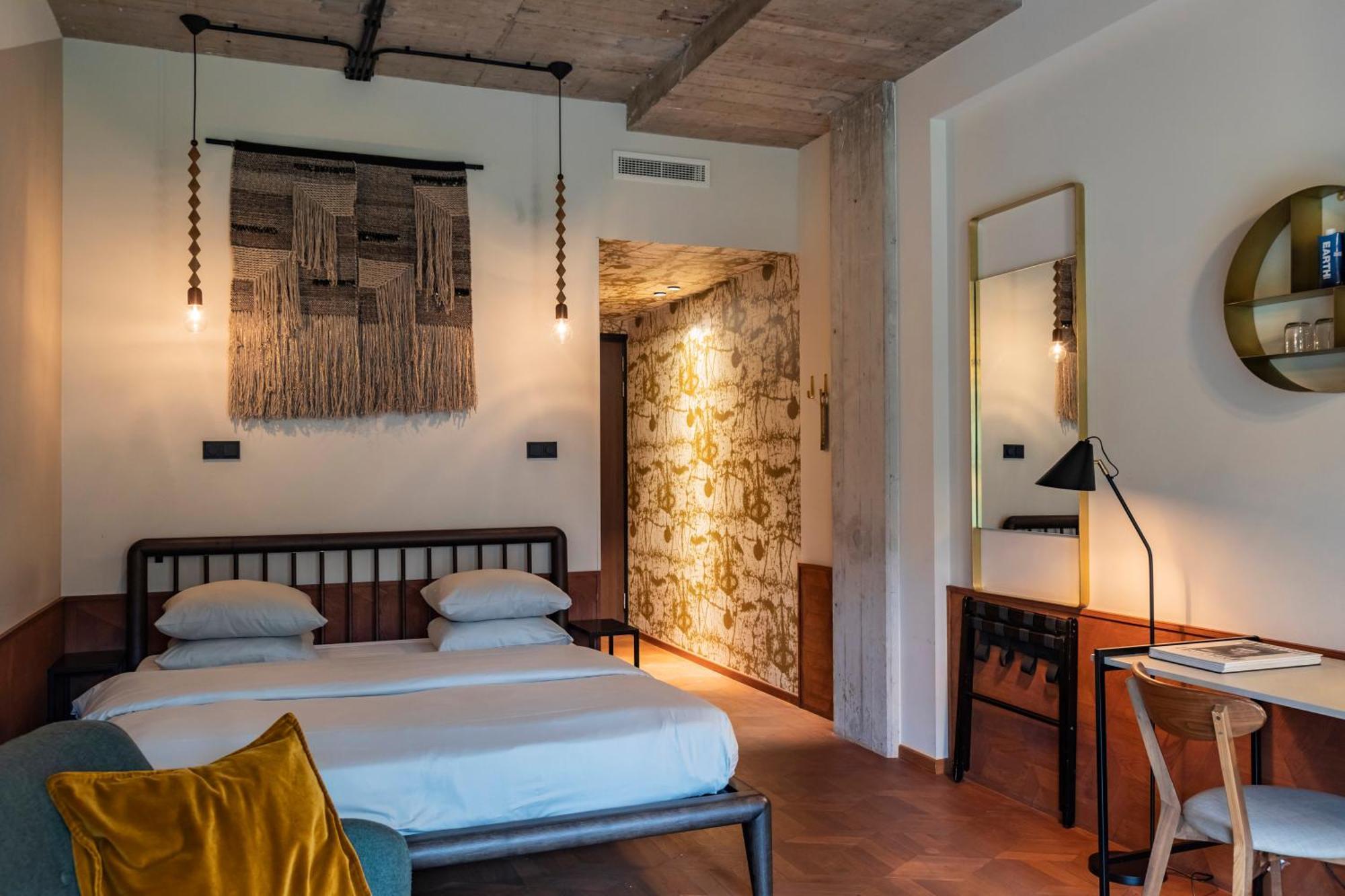 Premium Room,1615699143:JPEG