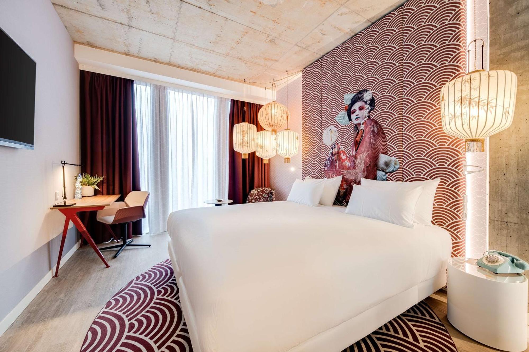 nhow Premium Room View Bath,1743238260:JPEG