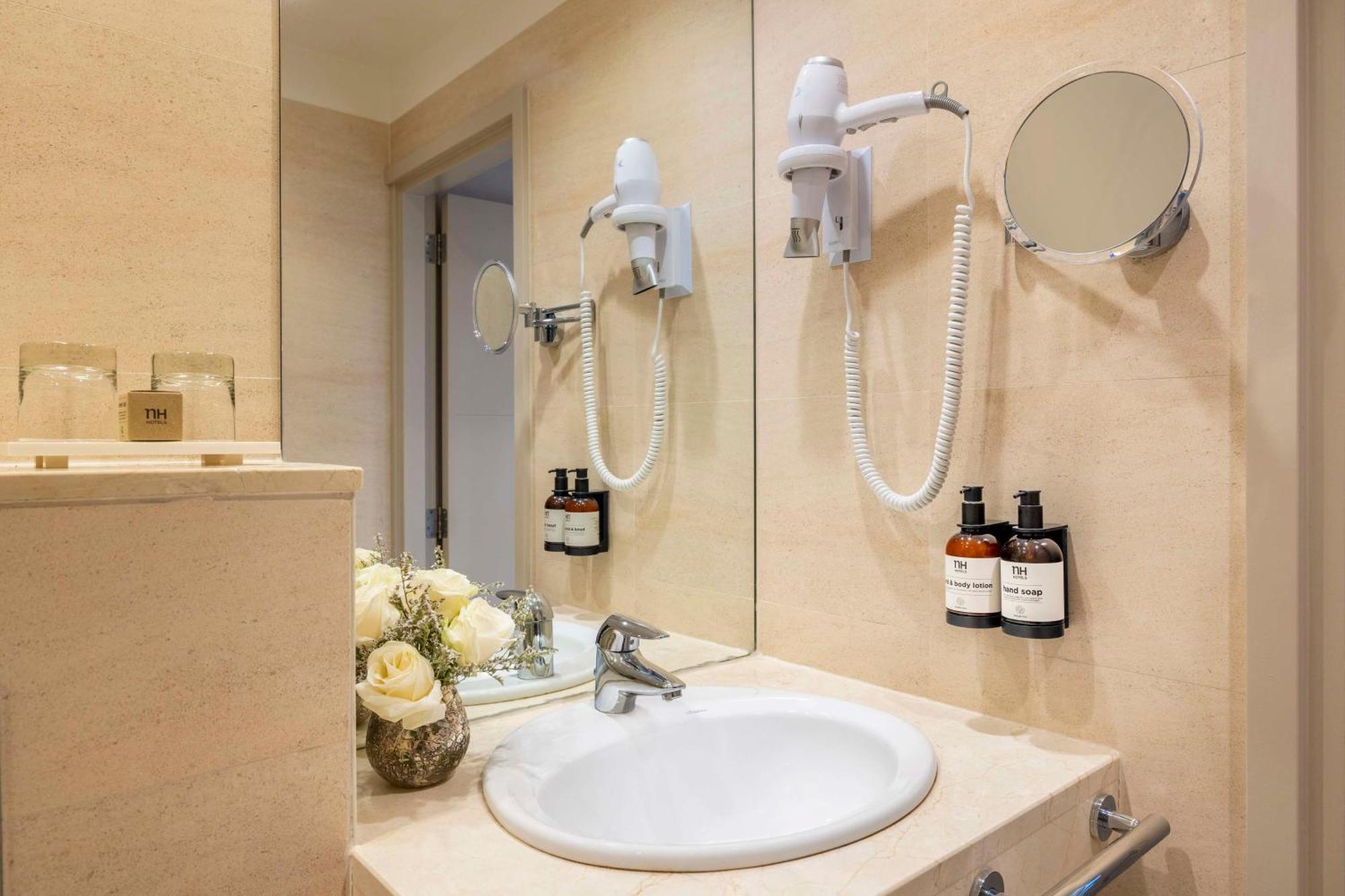 Superior Double or Twin Room Extra Bed,1722881649:JPEG