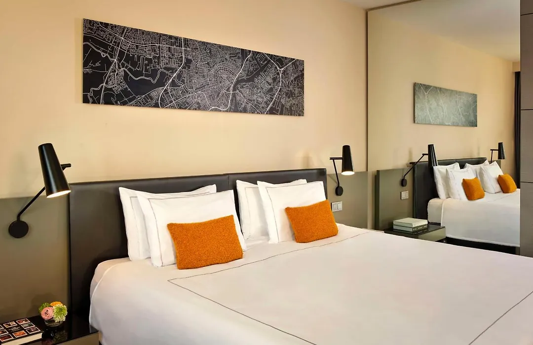 Park Plaza Victoria Amsterdam-1